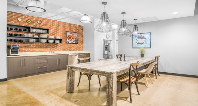 Cнять офис 330 St Mary Avenue_4-1