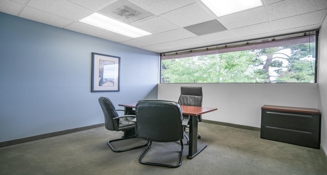 Rent office 3420 East Shea Boulevard_3-1