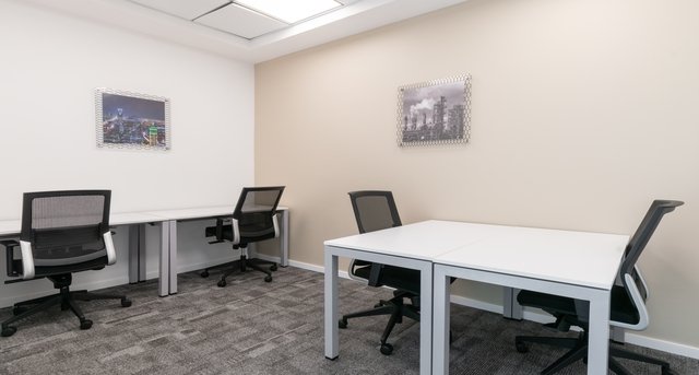 Rent office 3640 King Faisal Road_2-1