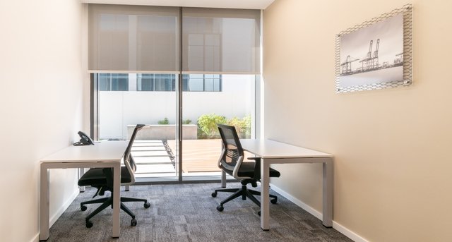 Rent office 3640 King Faisal Road_4-1