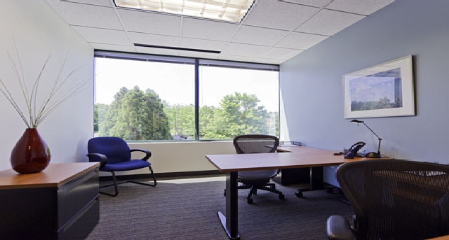 Sewa pejabat 3700 Mansell Road, Suite 200_2-1