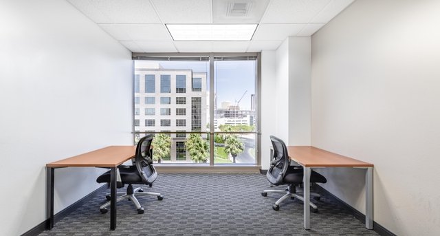 Rent office 3960 Howard Hughes Parkway_2-1