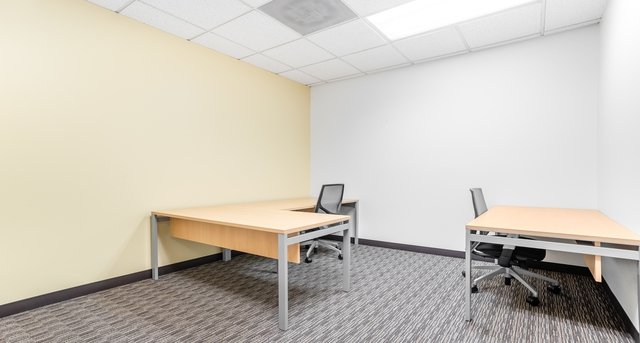 Alquiler oficinas 39899 Balentine Drive_5-1