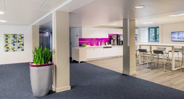 Rent office 3 rue Paul Tavernier_1-1