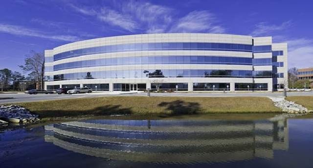 Bureaux à louer 4000 Faber Place Dr, Suite 300_2-1