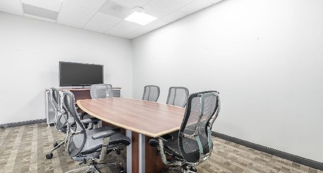 4000 Faber Place Dr, Suite 300_8 임대 사무실-1