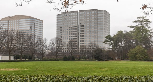 Cumberland / Galleria — offices for rent