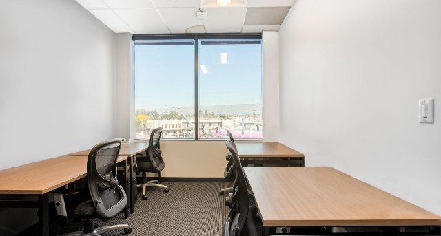 Rent office 410 Peachtree Parkway, Building 400, Suite 4245_1-1