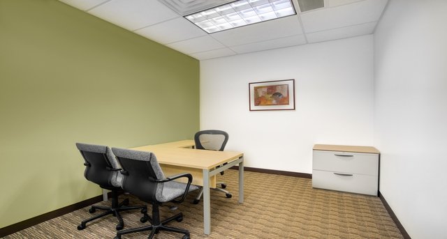 Sewa pejabat 411 Theodore Fremd Avenue_5-1