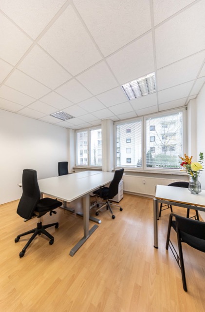 Zeppelinstraße 71-73, Zeppelinstraße 71-73, Munich 81669 — office space for rent, photo 1
