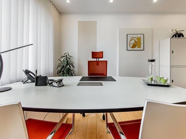 Prinzregentenstraße 54, Prinzregentenstraße 54, Munich 80538 — office space for rent, photo 1