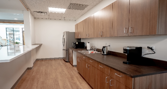 Sewa pejabat 4450 Arapahoe Ave., Suite 100_2-1
