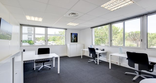 Sewa pejabat 450 rue Baden Powell_5-1