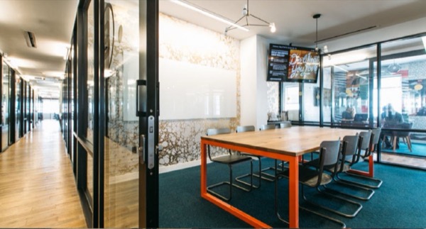 429 Lenox Avenue, Miami, Fl, 429 Lenox Avenue, Miami, Fl, Miami, FL 33139 — office space for rent, photo 4