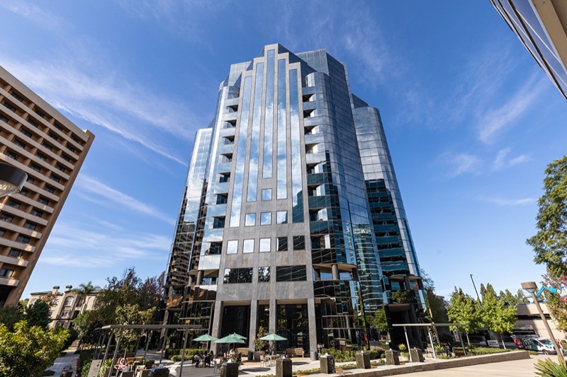 4225 Executive Square, 4225 Executive Square, La Jolla, CA 92037 — office space for rent, photo 4