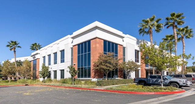 Rent office 473 East Carnegie Drive_9-1