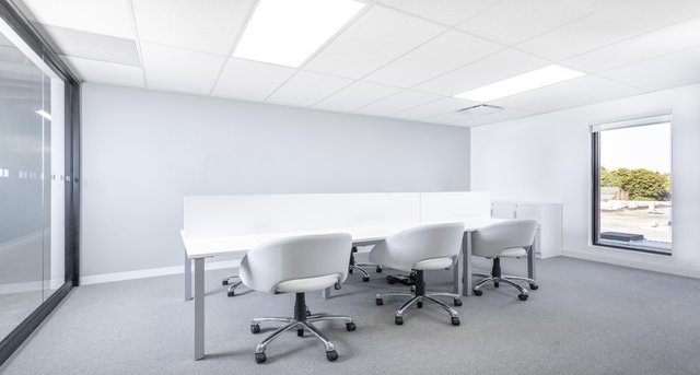 Rent office 49 High Street_5-1