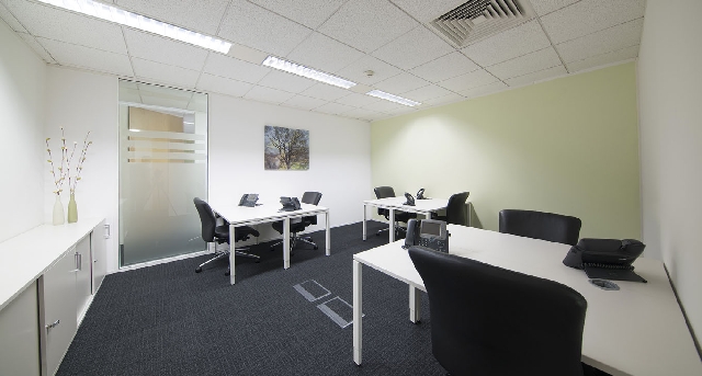4 Imperial Place, Maxwell Road, 4 Imperial Place, Maxwell Road, Borehamwood WD6 1JN — office space for rent, photo 4