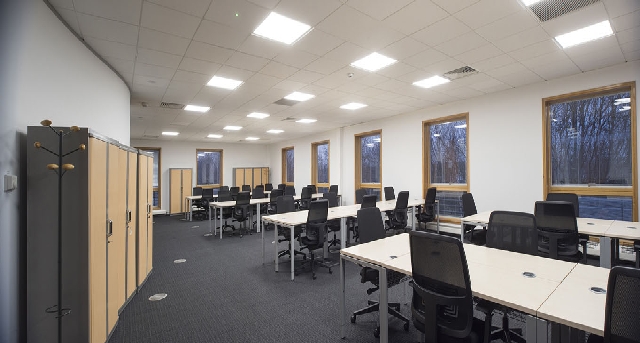 4 Redheughs Rigg, 4 Redheughs Rigg, Edinburgh EH12 9DQ — office space for rent, photo 8