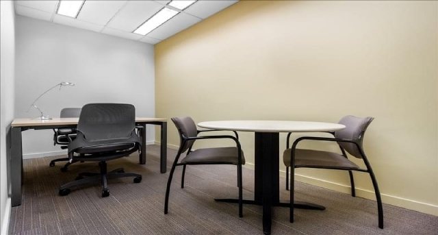 مكتب للايجار4th Floor Edificio Citicenter, Av. Francisco Solano Lopez 3794_1-1