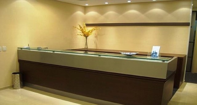 مكتب للايجار4th Floor Edificio Citicenter, Av. Francisco Solano Lopez 3794_5-1