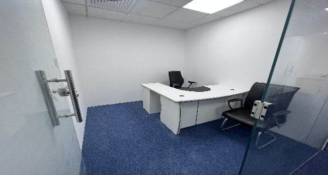 Shikha, Mariam Building, Al Maktoum Road, Dubai — office space for rent, photo 4