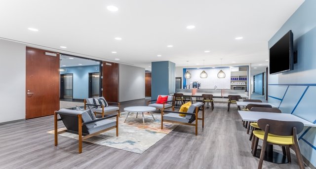 Affitto uffici 5000 Birch Street_1-1