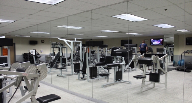 Rent office 5005 Rockside Road_5-1