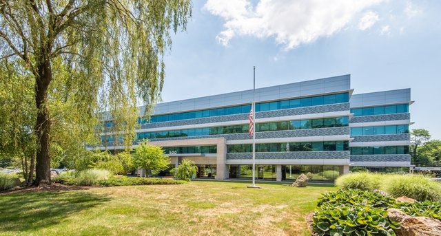 Cнять офис 500 West Putnam Avenue_7-1