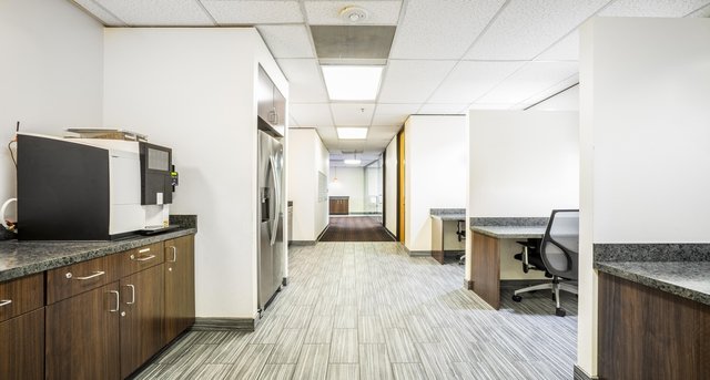 5050 Quorum Drive, 5050 Quorum Drive, Addison, TX 75254 — office space for rent, photo 6