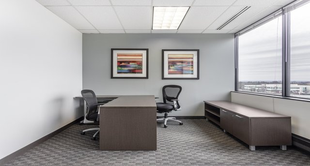 Rent office 50 Tice Boulevard_3-1