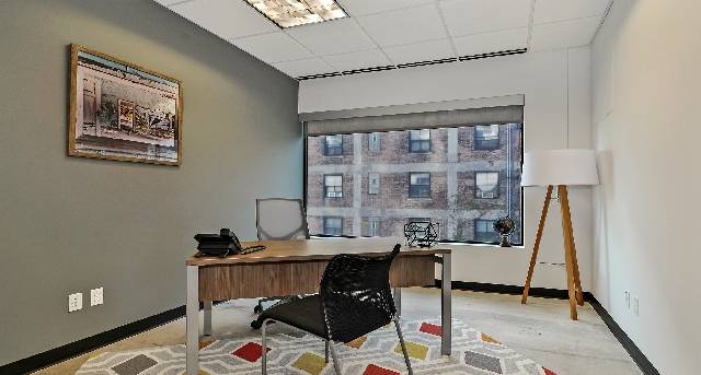 5113 South Harper, 5113 South Harper, Chicago, IL 60615 — office space for rent, photo 1