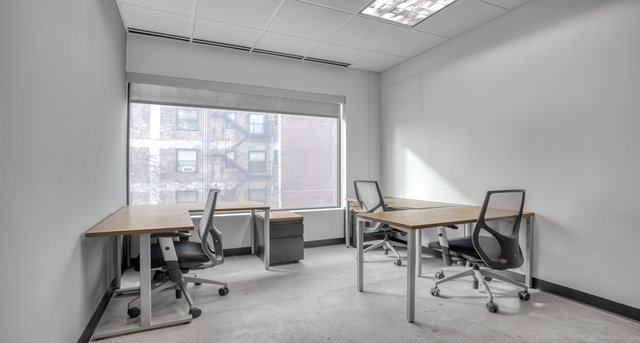 5113 South Harper Avenue, 5113 South Harper, Chicago, IL 60615 — office space for rent, photo 3
