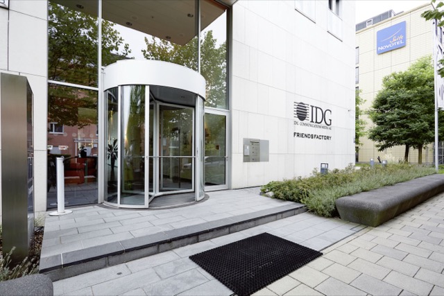Lyonel - Feiniger Straße 26, Lyonel - Feiniger Straße 26, Munich 80807 — office space for rent, photo 1