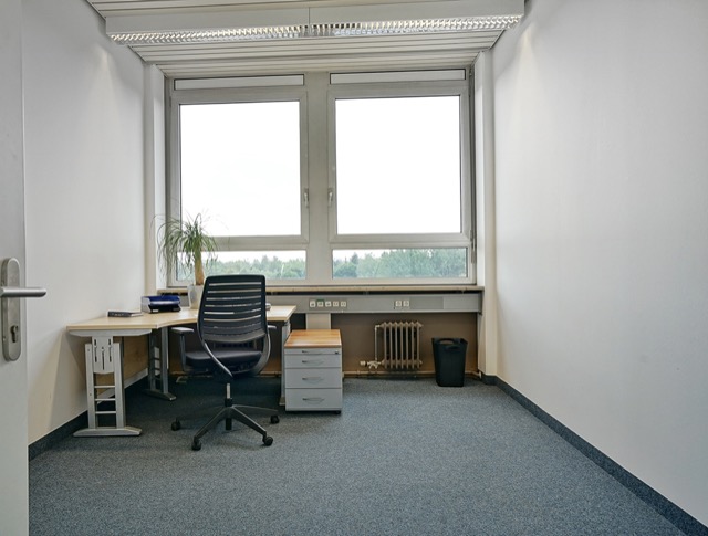 Brunhamstraße 21, Brunhamstraße 21, Munich 81249 — office space for rent, photo 1