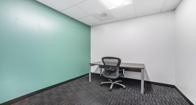 5250 Lankershim Boulevard, 5250 Lankershim Boulevard, North Hollywood, CA 91601 — office space for rent, photo 3