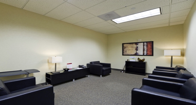 Rent office 545 East John Carpenter Freeway, Suite 300_3-1