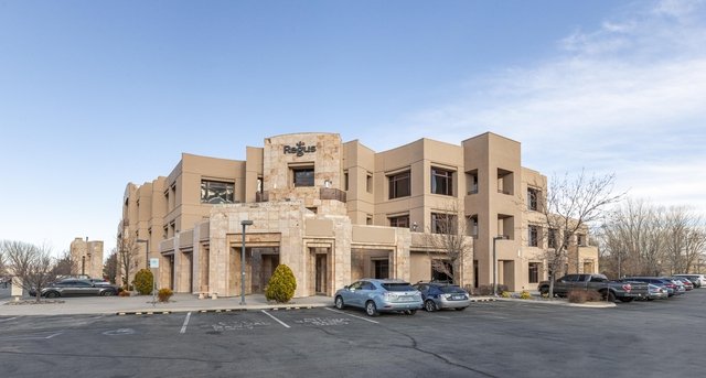 Cнять офис 5470 Kietzke Lane_8-1