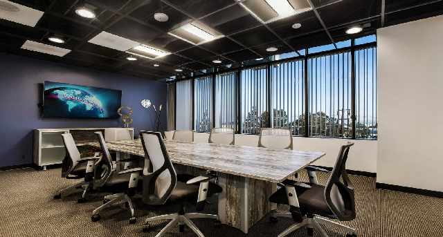 Sewa pejabat 5800 S. Eastern Avenue_3-1