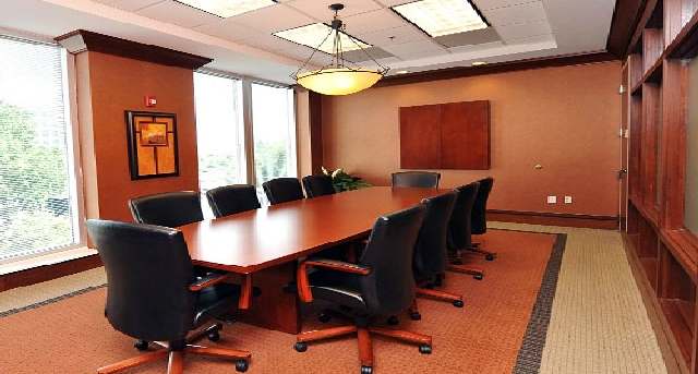 5960 Fairview Road, Suite 400, 5960 Fairview Road, Suite 400, Charlotte, NC 28210 — office space for rent, photo 3