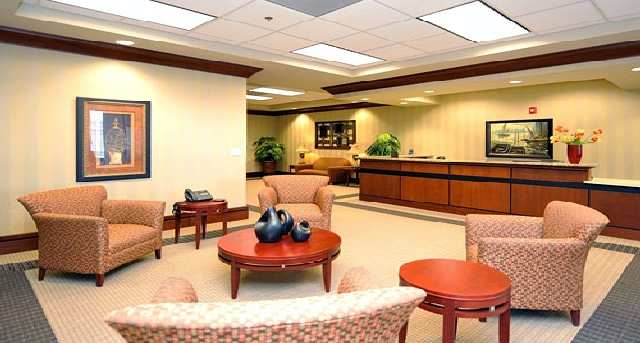 5960 Fairview Road, Suite 400, 5960 Fairview Road, Suite 400, Charlotte, NC 28210 — office space for rent, photo 2