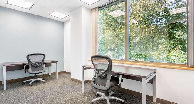 6047 Tyvola Glen Circle, 6047 Tyvola Glen Circle, Charlotte, NC 28217 — office space for rent, photo 8
