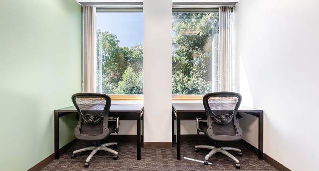 6047 Tyvola Glen Circle, 6047 Tyvola Glen Circle, Charlotte, NC 28217 — office space for rent, photo 4