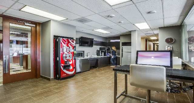 6060 North Central Expressway, 6060 North Central Expressway, Dallas, TX 75206 — office space for rent, photo 6
