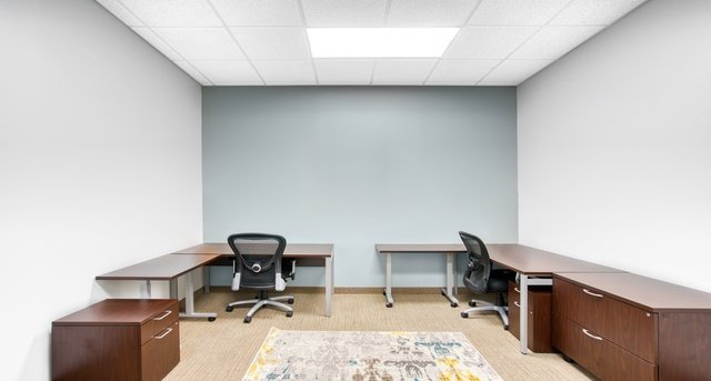 Rent office 610 Uptown Boulevard_5-1