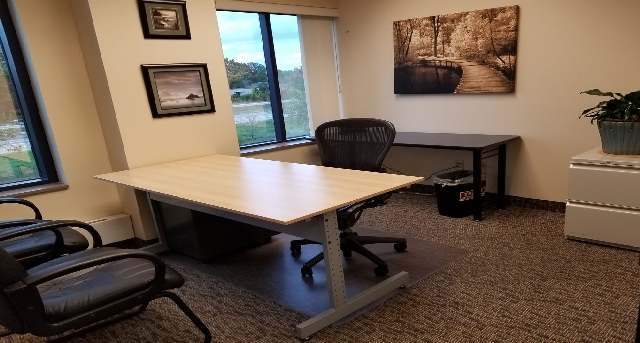 Rent office 625 Kenmoor Ave SE Suite 301_2-1
