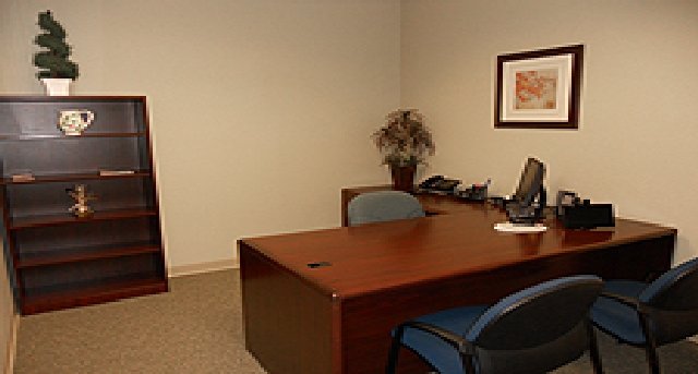 Rent office 638 Independence Parkway, Suite 240, Chesapeake, Virginia_1-1