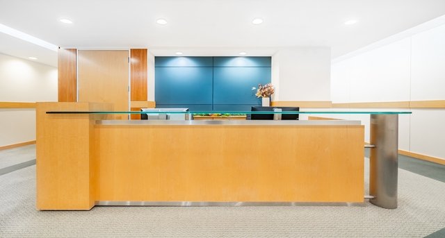 レンタルオフィス 675 Cochrane Drive_2-1