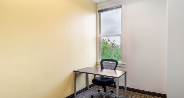 Rent office 675 Town Square Blvd, Suite 200, Bldg 1A_6-1