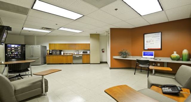 Rent office 701 North Green Valley Parkway, Suite 200_4-1